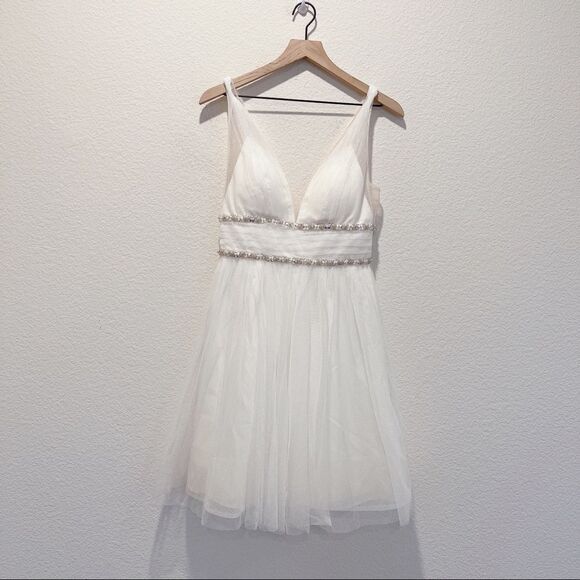 Marchesa Notte Jeweled Waist A Line Dress Ivory Size 6 - Picture 8 of 12